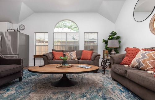 McKinney House | Remodeled home near historic downtown