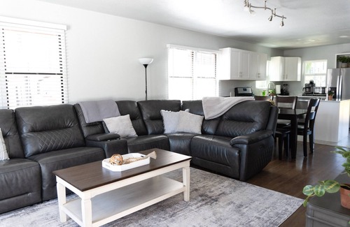 Carlsbad House | Remodeled house w/ocean view. Steps from the beach & 5 min walk to the village!