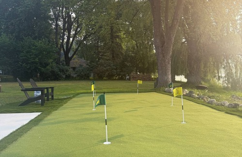 Green Lake House | Remodeled Lake Retreat: Putting Green & Game Room+Bar! Forever Wild Views