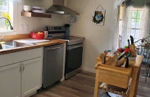 Washington County House | Remodeled lakefront home with lake access.