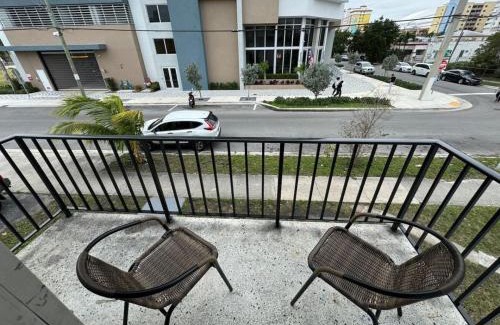 East Little Havana Apartment | Remodeled Little Havanna Apartments great location