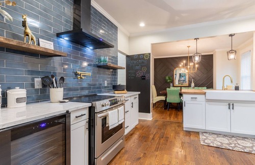 East Midtown House | Remodeled Midtown Home - family sized with deck