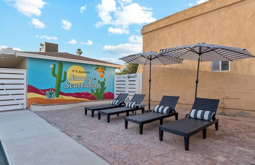 Ingleside Club Apartment | Remodeled Retreat | Pool | Hot Tub & Outdoor Fun