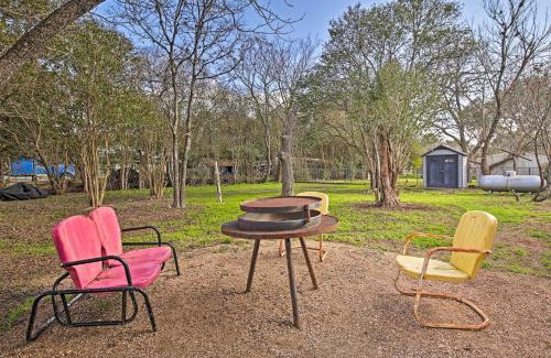 Blanco House | Remodeled Retro Home with Deck, Walk to Main Street!