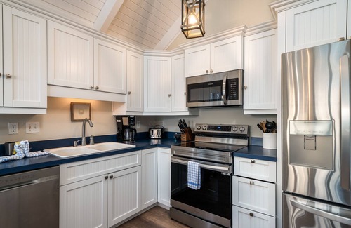 Sealoft Villas Villa | Remodeled Sealoft! Beautiful Lagoon/Golf Views! Close to Beach/Pools! Amenity Cards!