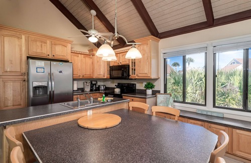 Sealoft Villas House | Remodeled Sealoft! 3 Decks w/Amazing Views! Neighborhood Pool! Walk to Beach! Amenity Cards!