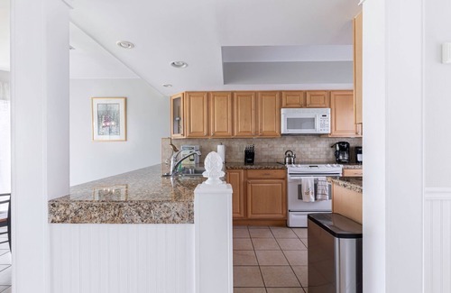 Spinnaker Beachhouses House | Remodeled Spinnaker! Pet Friendly! Walk to Pelican Beach, Pools, Golf, Dining! Amenity Cards!