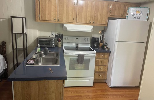 McMinnville Apartment | Remodeled Studio house on a farm