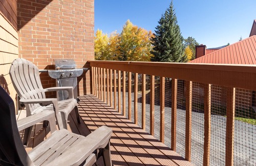 Frisco House | Remodeled Townhome in Excellent Location.Pool &Gym