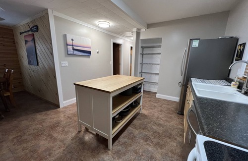 Indian River Cottage | Remodeled Vacation Cottage - Downtown Indian River