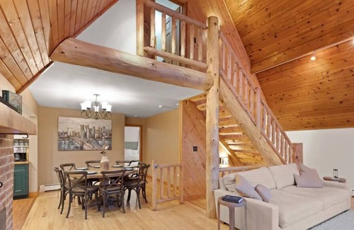 North Coventry Township Cabin | Remote Cozy Getaway in the Woods