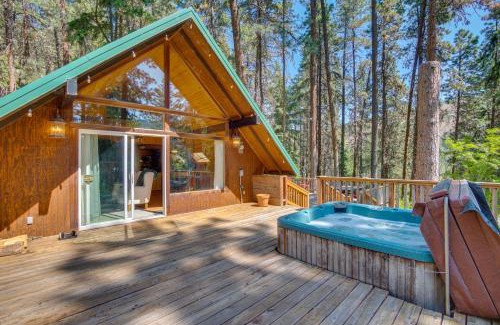 Naches House | Remote Escape Peaceful Cabin Near Naches River
