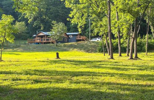 Tuckasegee House | Remote Home with Deck and Grill in Scenic Tuckasegee!