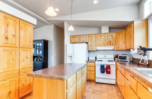 Piute County Cabin | Remote Kingston Cabin w/Mtn Views: Fish & ATV!