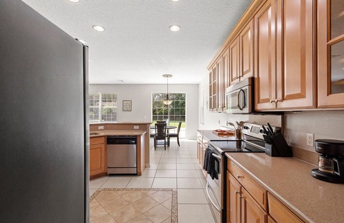 Boyette House | Remote Oasis | Family, Nature Trails & Work-Ready!