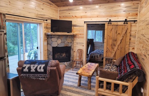 Deadwood House | Remote Retreat for 2 near Deadwood w/beautiful views & near activities!