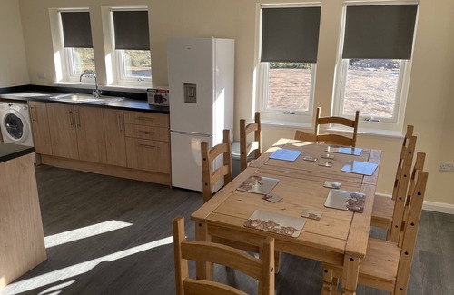 Halkirk Cottage | Remote Wilderness - sleeps 4 to 6
