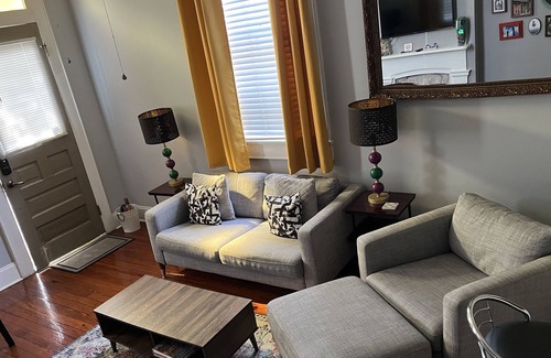 East Riverside House | Remote Work Oasis Fully Equipped near Magazine St