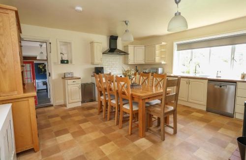 Corfe House | Rempstone Farmhouse