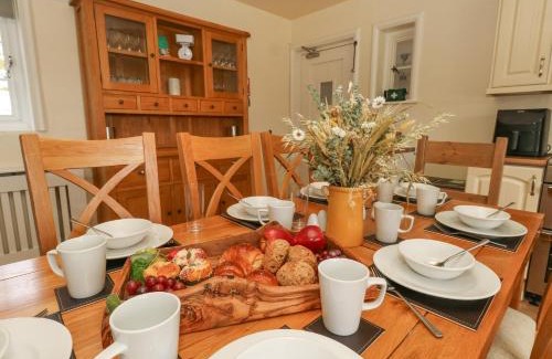 Corfe House | Rempstone Farmhouse