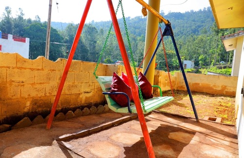 Manjakuttai Villa | Rena Home Stay