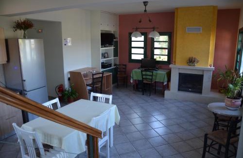 Araxos House | Rena's House