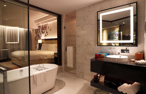Shuangjing Hotel | Renaissance Beijing Capital Hotel