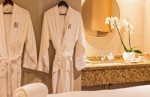 Chacao Hotel | Renaissance Caracas La Castellana Hotel