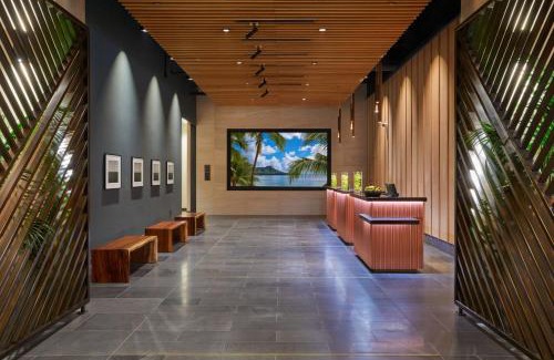 Ala Moana Hotel | Renaissance Honolulu Hotel & Spa