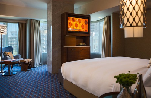 Izmir City Centre Hotel | Renaissance Izmir Hotel