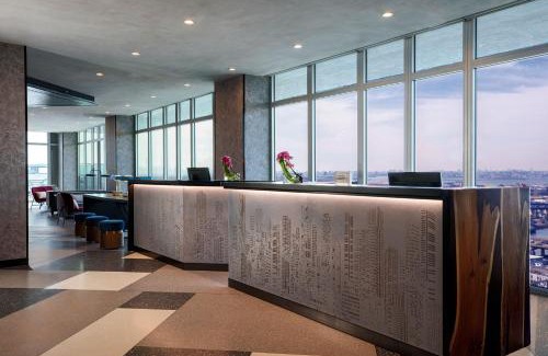 Flushing Chinatown Hotel | Renaissance New York Flushing Hotel at Tangram