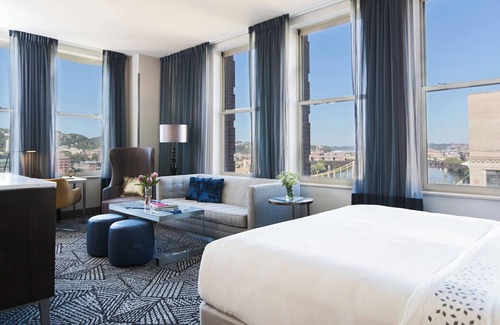 Cultural District Hotel | Renaissance Pittsburgh Hotel