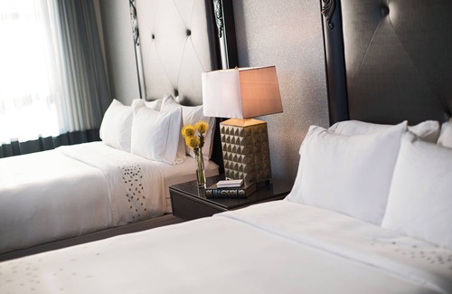 Cultural District Hotel | Renaissance Pittsburgh Hotel