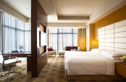 Putuo Hotel | Renaissance Shanghai Putuo Hotel