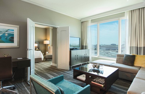 Tampa Hotel | Renaissance Tampa International Plaza Hotel