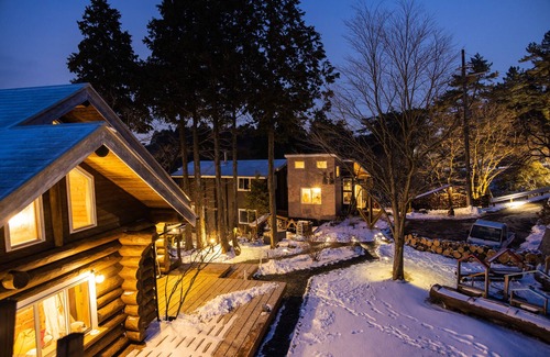 Nada Ward Cabin | RENEST