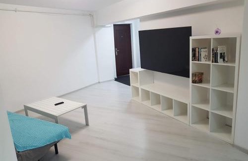 Targoviste Apartment | Rengo Residence