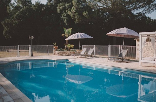 Arpaillargues-et-Aureillac Apartment | RENOIR Cottage - Mas de Rey Uzès