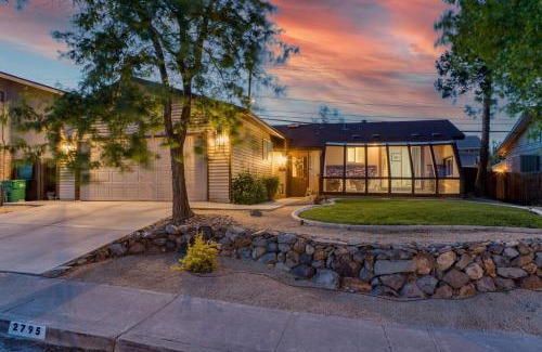 West University House | Reno Retreat-Near Downtown-UNR-Family Fun