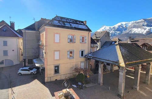 Saint-Bonnet-en-Champsaur Apartment | Renovated T2 Apartment - 2 Pers - St Bonnet Center