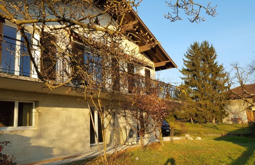 Saint-Nazaire-les-Eymes House | Renovated house near town and mountain