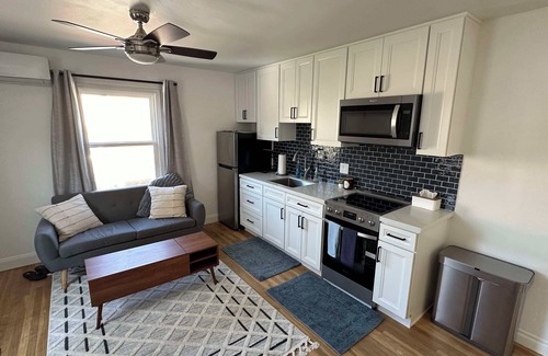 Rolando Village House | Renovated 1-Bedroom Guest House in Central San Diego, Close to SDSU