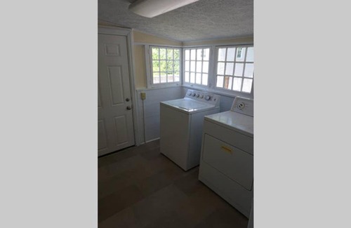 Hardwick House | Renovated 1928 bungalow on a former asylum campus