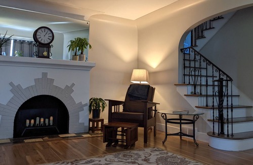 Holly House | Renovated 1940 Tudor close to downtown Holly & many wedding venues