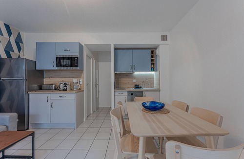 Biscarrosse Plage Apartment | Renovated 2-Bed Apt in Biscarrosse Plage, Sleeps 4, Ocean View Terrace, Pet-Friendly