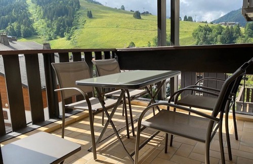 La Clusaz Apartment | Renovated 2-Bedroom Apartment with Balcony and Garage in La Clusaz Center