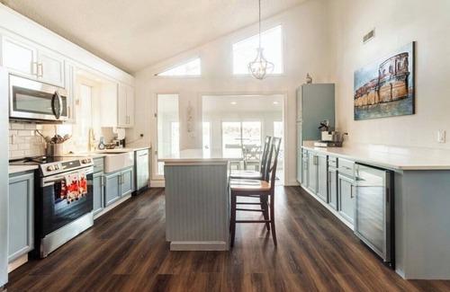 Leesville House | Renovated 2-bedroom farm-style house on Lake Murray. Bring Your Fishing Rod