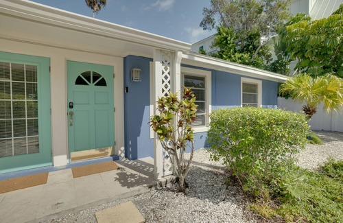 Anna Maria House | Renovated 2bed/1bath North End of Anna Maria, 2min walk to the beach