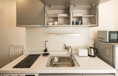 Changsin-dong Apartment | Renovated 2Bedroom Apt w/ stunning view