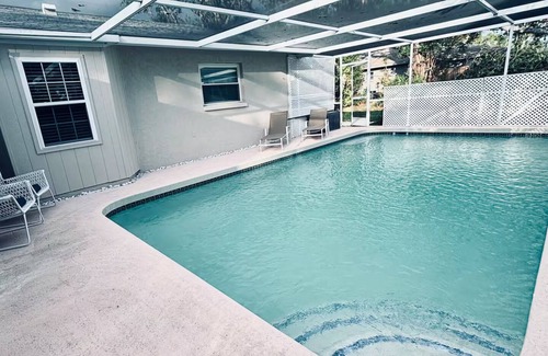 Venice Gardens House | Renovated 3-bedroom house with new heated pool